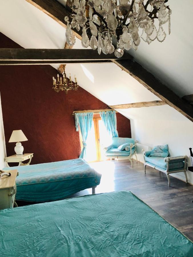 Chambre Du Parc Elevage Girbal La Chapelotte Exterior foto